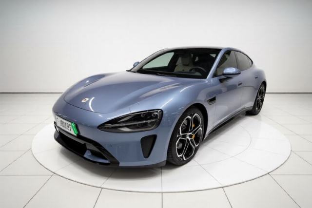 Used Xiaomi Auto SU7 2024 Four-Wheel Drive Ultra-Long Range Advanced Intelligent Driving Max Edition