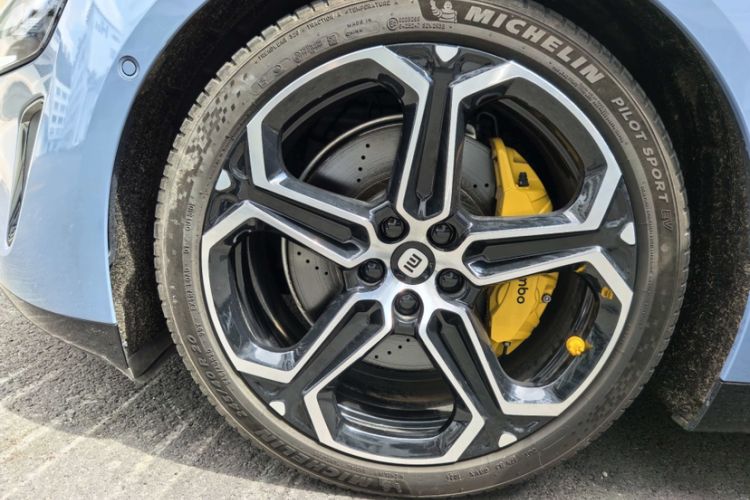 Used Xiaomi Auto SU7 2024 Four-Wheel-Drive Max Founder's Edition Exterior 2