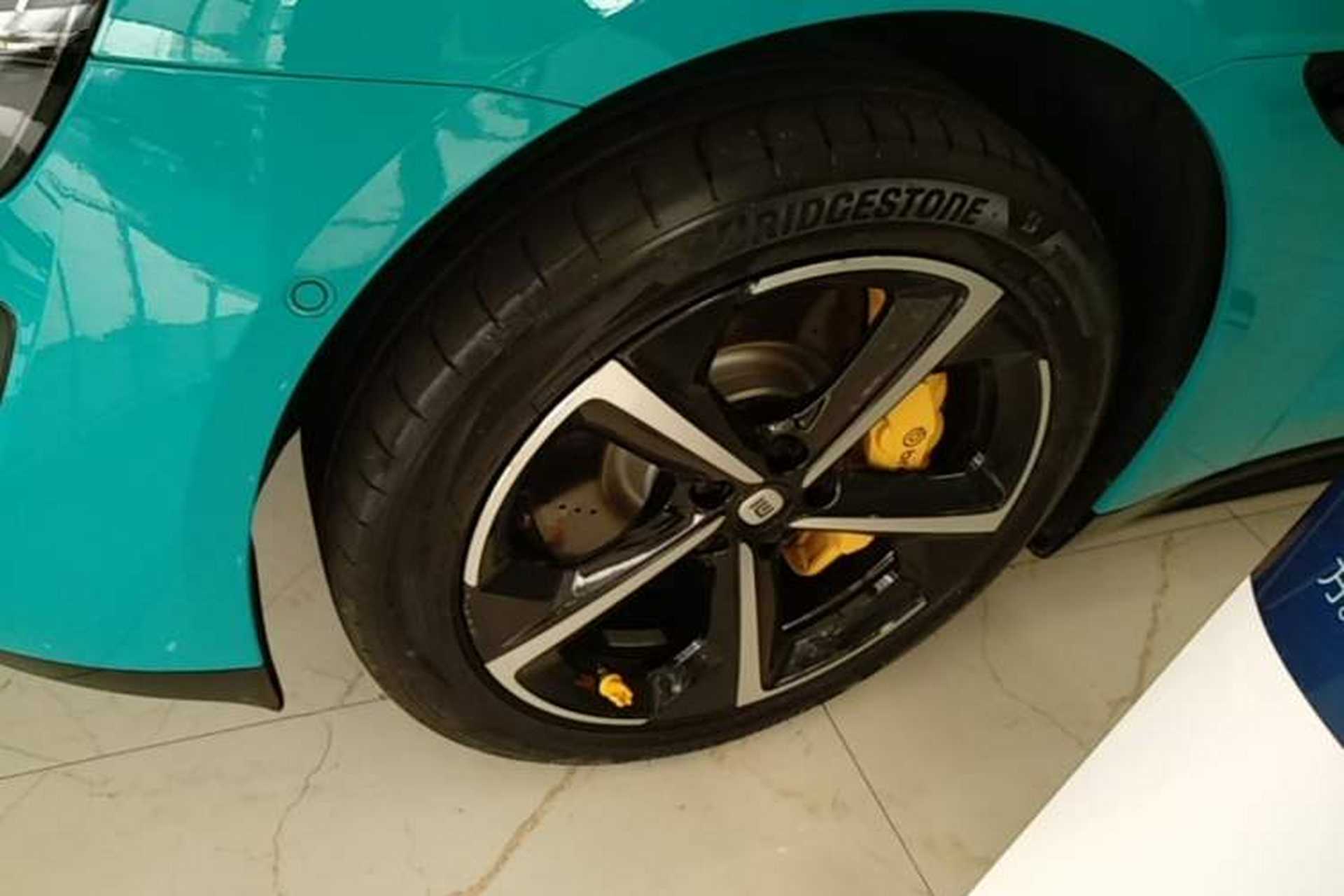 Used Xiaomi Auto SU7 2024 Four-Wheel Drive Ultra-Long Range Advanced Intelligent Driving Max Edition Exterior 4