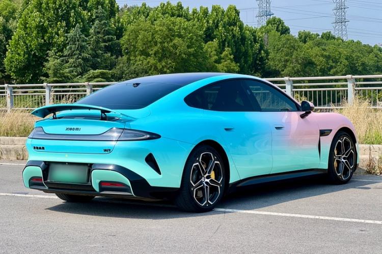Used Xiaomi Auto SU7 2024 Rear-Drive Ultra-Long Range Advanced Pro-Level Intelligent Driving Version Exterior 4