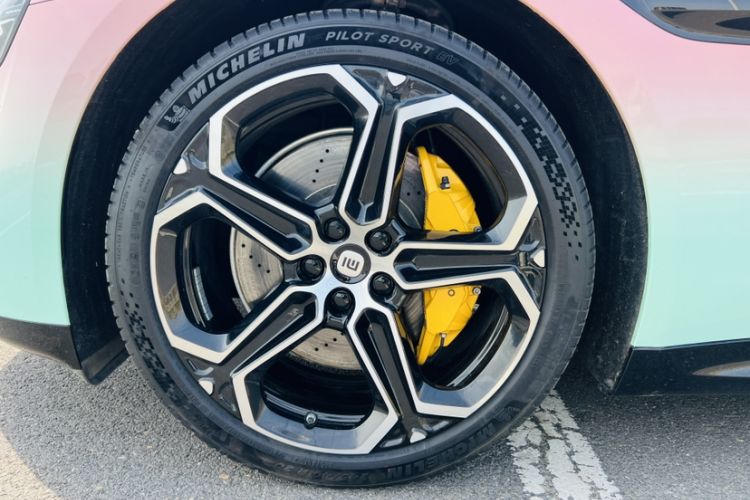 Used Xiaomi Auto SU7 2024 Rear-Drive Ultra-Long Range Advanced Pro-Level Intelligent Driving Version Exterior 5
