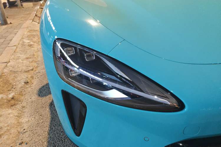 Used Xiaomi Auto SU7 2024 Rear-Drive Long-Range Intelligent Driving Version Exterior 6