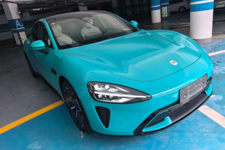 Used Xiaomi Auto SU7 2024 Rear-Drive Long-Range Intelligent Driving Version Front Right 45 Deg