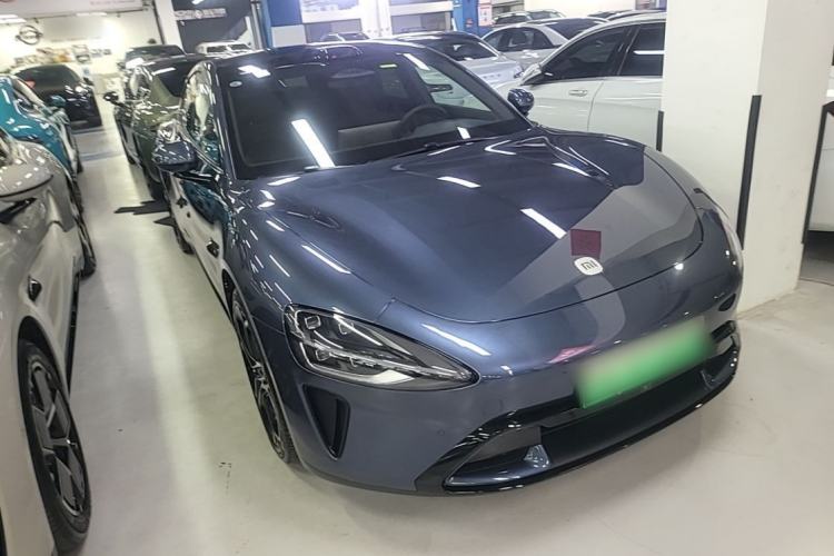 Used Xiaomi Auto SU7 2024 Rear-Drive Long-Range Intelligent Driving Version Front Right 45 Deg