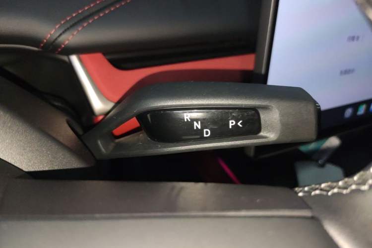 Used Xiaomi Auto SU7 2024 Rear-Drive Long-Range Intelligent Driving Version Gear Lever