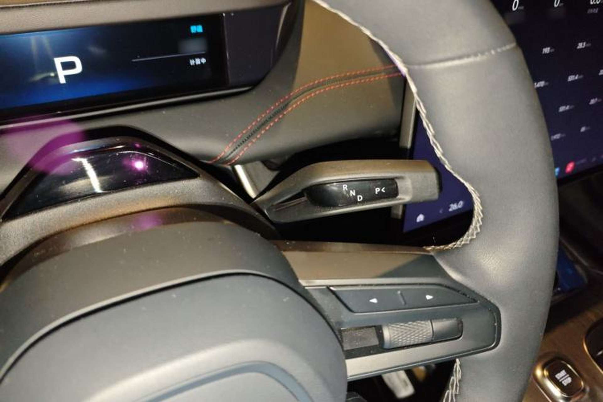 Used Xiaomi Auto SU7 2024 Rear-Drive Ultra-Long Range Advanced Pro-Level Intelligent Driving Version Gear Lever