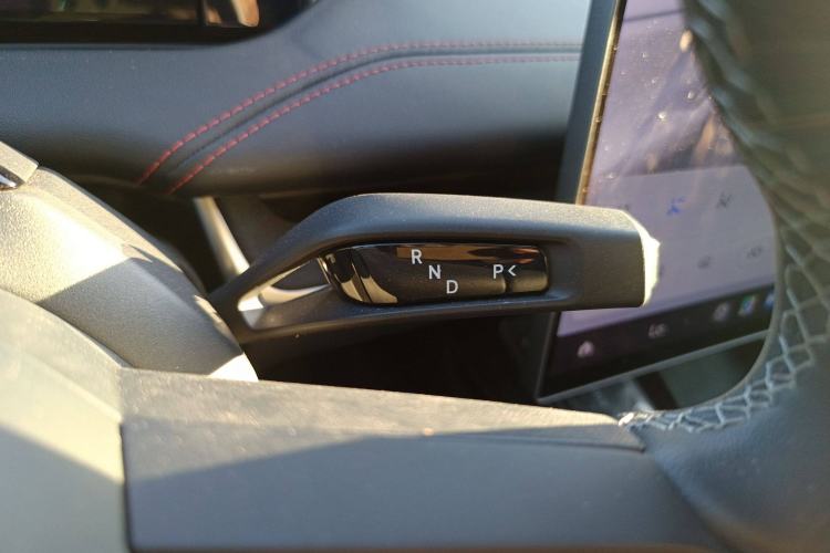 Used Xiaomi Auto SU7 2024 Four-Wheel-Drive Max Founder's Edition Gear Lever