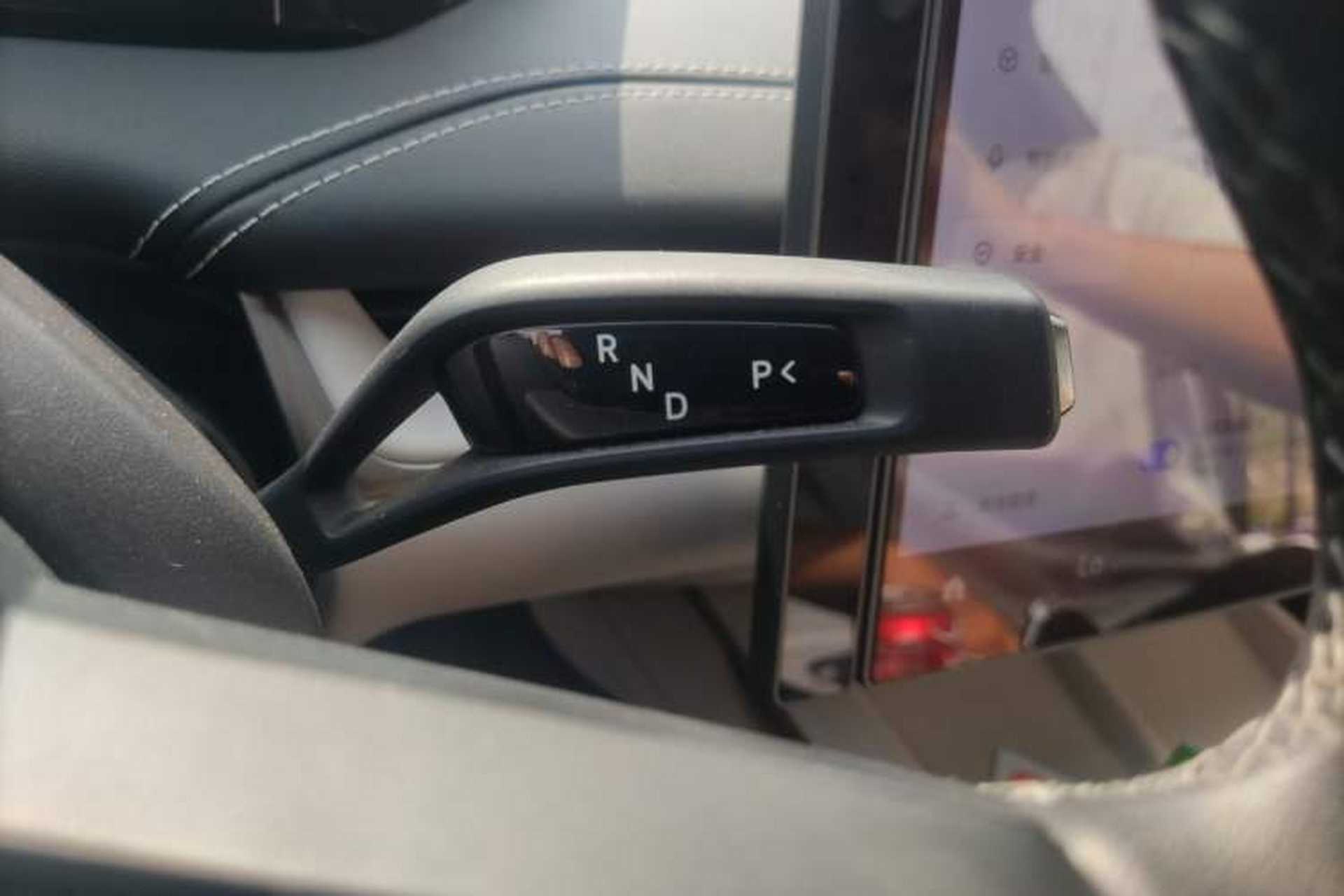 Used Xiaomi Auto SU7 2024 Rear-Drive Ultra-Long Range Advanced Pro-Level Intelligent Driving Version Gear Lever