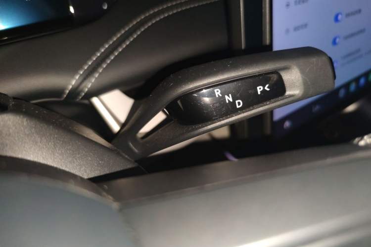 Used Xiaomi Auto SU7 2024 Rear-Drive Long-Range Intelligent Driving Version Gear Lever