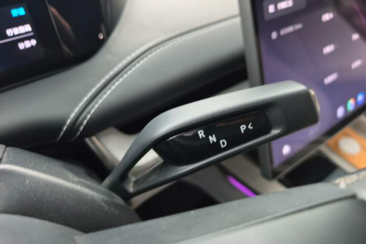 Used Xiaomi Auto SU7 2024 Rear-Drive Long-Range Intelligent Driving Version Gear Lever