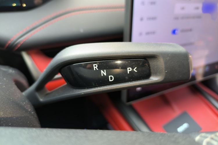 Used Xiaomi Auto SU7 2024 Rear-Drive Ultra-Long Range Advanced Pro-Level Intelligent Driving Version Gear Lever