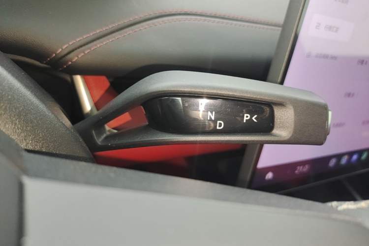 Used Xiaomi Auto SU7 2024 Rear-Drive Long-Range Intelligent Driving Version Gear Lever