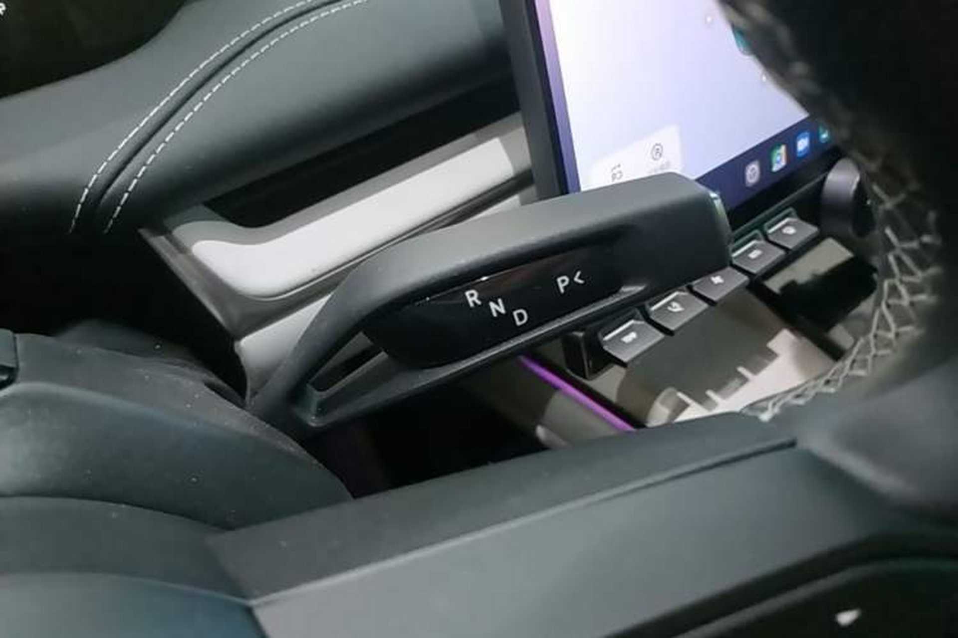 Used Xiaomi Auto SU7 2024 Four-Wheel Drive Ultra-Long Range Advanced Intelligent Driving Max Edition Gear Lever