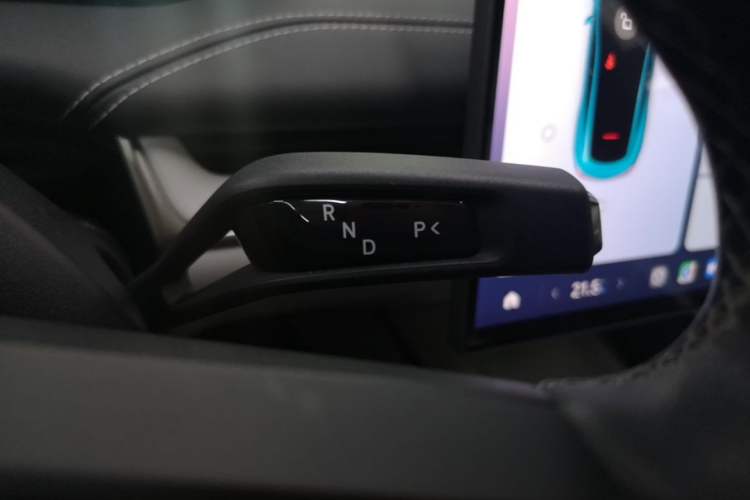 Used Xiaomi Auto SU7 2024 Rear-Drive Long-Range Intelligent Driving Version Gear Lever