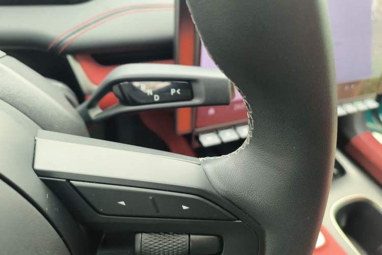 Used Xiaomi Auto SU7 2024 Rear-Drive Long-Range Intelligent Driving Version Gear Lever