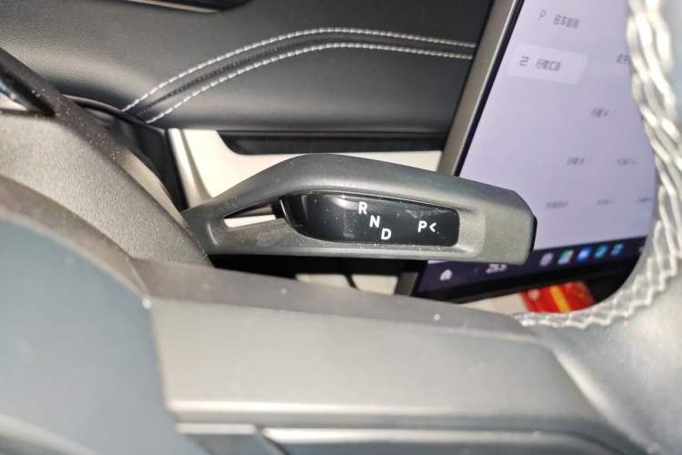 Used Xiaomi Auto SU7 2024 Four-Wheel Drive Ultra-Long Range Advanced Intelligent Driving Max Edition Gear Lever
