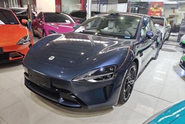 Used Xiaomi Auto SU7 2024 Four-Wheel Drive Ultra-Long Range Advanced Intelligent Driving Max Edition