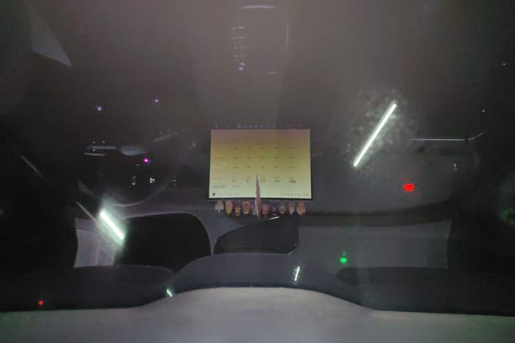 Used Xiaomi Auto SU7 2024 Four-Wheel Drive Ultra-Long Range Advanced Intelligent Driving Max Edition Headliner
