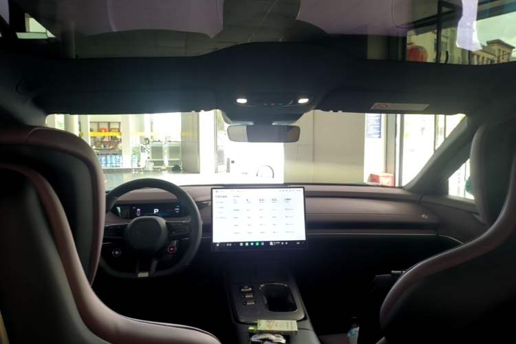 Used Xiaomi Auto SU7 2024 Rear-Drive Long-Range Intelligent Driving Version Headliner