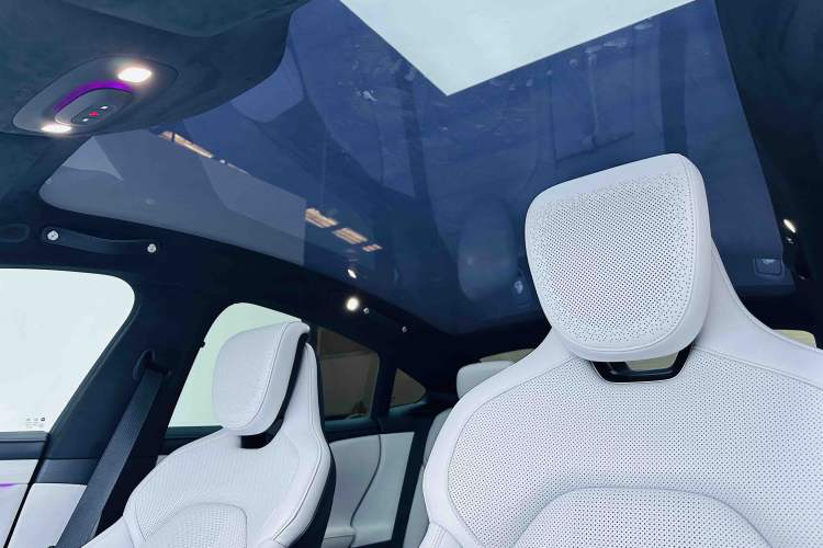 Used Xiaomi Auto SU7 2024 Four-Wheel Drive Ultra-Long Range Advanced Intelligent Driving Max Edition Headliner