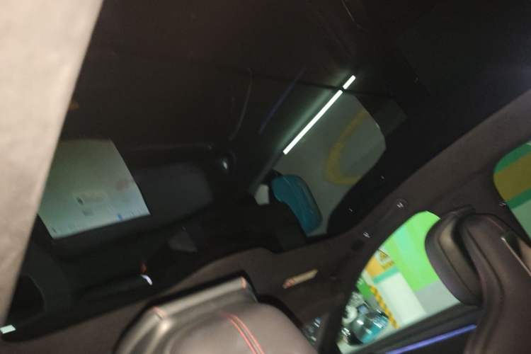 Used Xiaomi Auto SU7 2024 Four-Wheel-Drive Max Founder's Edition Headliner