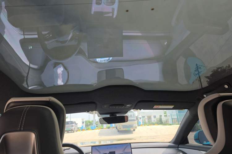 Used Xiaomi Auto SU7 2024 Rear-Drive Ultra-Long Range Advanced Pro-Level Intelligent Driving Version Headliner