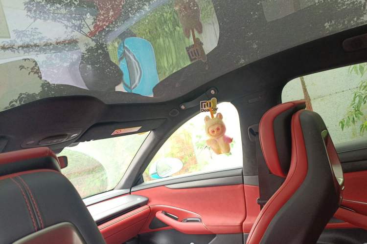 Used Xiaomi Auto SU7 2024 Four-Wheel Drive Ultra-Long Range Advanced Intelligent Driving Max Edition Headliner