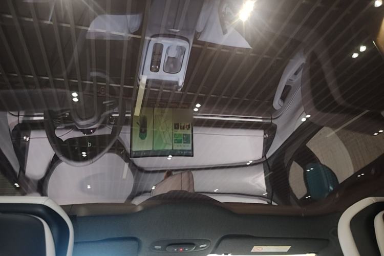 Used Xiaomi Auto SU7 2024 Rear-Drive Long-Range Intelligent Driving Version Headliner