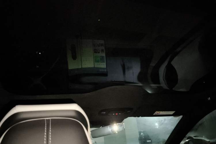 Used Xiaomi Auto SU7 2024 Four-Wheel Drive Ultra-Long Range Advanced Intelligent Driving Max Edition Headliner