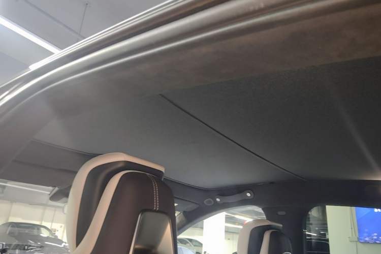 Used Xiaomi Auto SU7 2024 Four-Wheel-Drive Max Founder's Edition Headliner