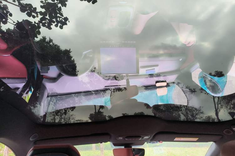 Used Xiaomi Auto SU7 2024 Rear-Drive Long-Range Intelligent Driving Version Headliner