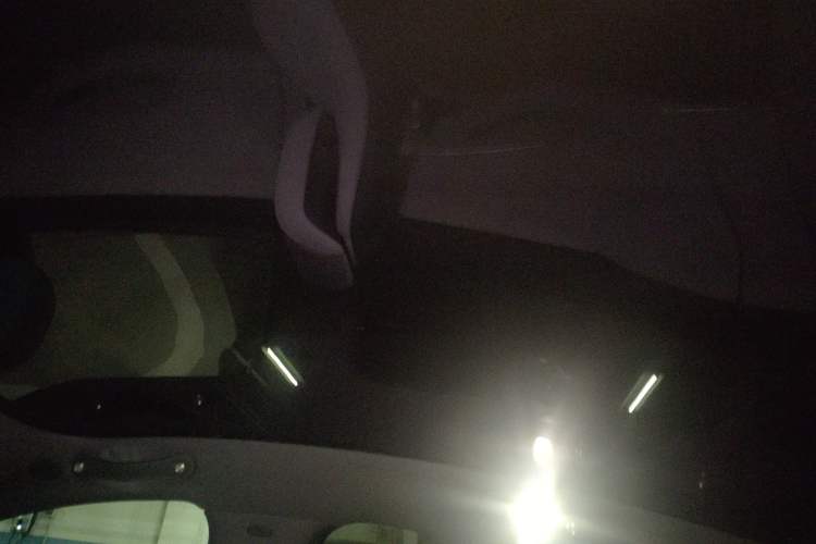 Used Xiaomi Auto SU7 2024 Rear-Drive Long-Range Intelligent Driving Version Headliner