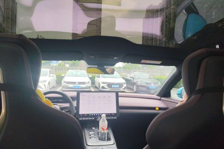 Used Xiaomi Auto SU7 2024 Rear-Drive Long-Range Intelligent Driving Version Headliner
