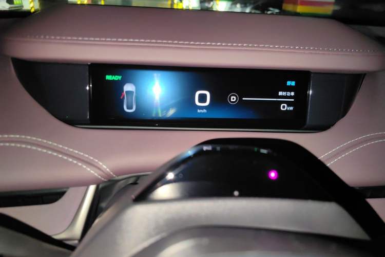 Used Xiaomi Auto SU7 2024 Four-Wheel Drive Ultra-Long Range Advanced Intelligent Driving Max Edition Instrument Cluster