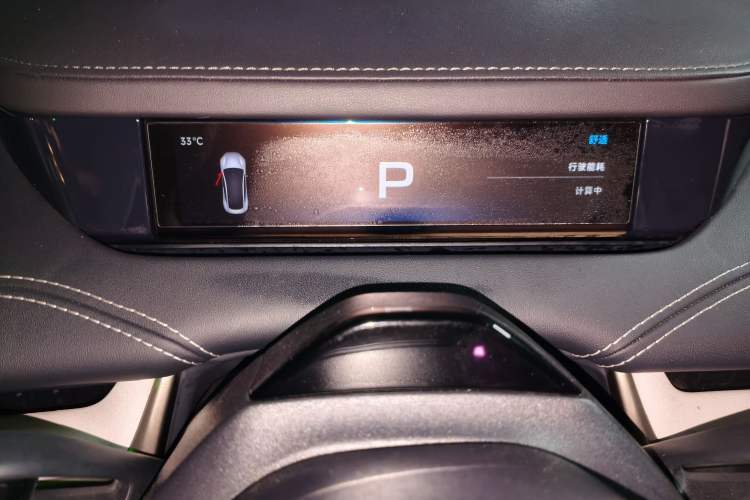 Used Xiaomi Auto SU7 2024 Rear-Drive Long-Range Intelligent Driving Version Instrument Cluster