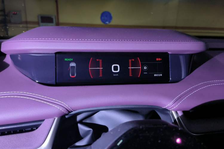 Used Xiaomi Auto SU7 2024 Four-Wheel Drive Ultra-Long Range Advanced Intelligent Driving Max Edition Instrument Cluster