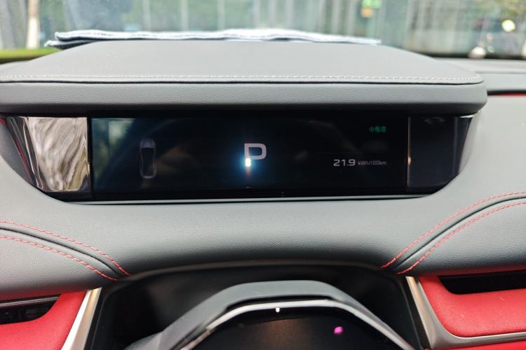Used Xiaomi Auto SU7 2024 Rear-Drive Ultra-Long Range Advanced Pro-Level Intelligent Driving Version Instrument Cluster