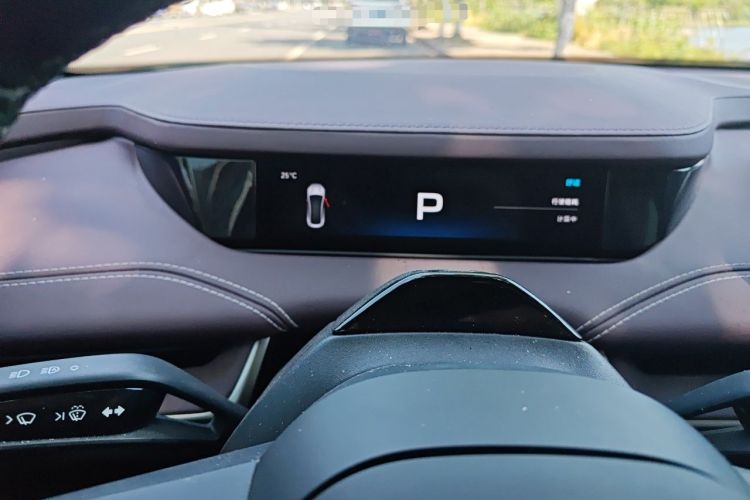Used Xiaomi Auto SU7 2024 Rear-Drive Ultra-Long Range Advanced Pro-Level Intelligent Driving Version Instrument Cluster