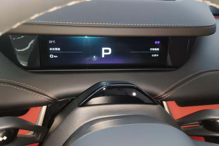 Used Xiaomi Auto SU7 2024 Four-Wheel Drive Ultra-Long Range Advanced Intelligent Driving Max Edition Instrument Cluster
