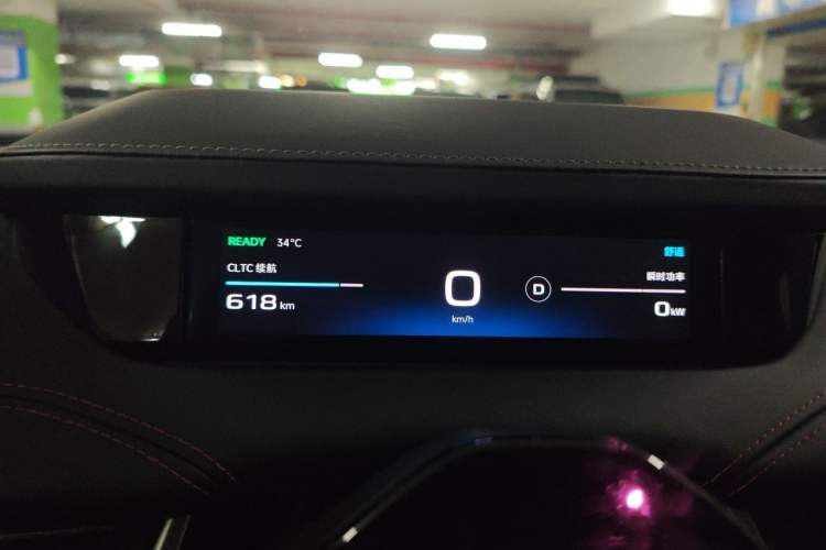 Used Xiaomi Auto SU7 2024 Four-Wheel-Drive Max Founder's Edition Instrument Cluster