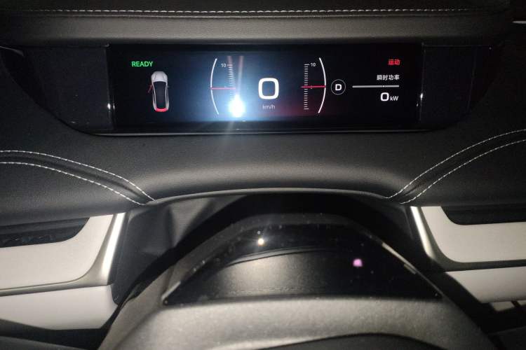 Used Xiaomi Auto SU7 2024 Rear-Drive Long-Range Intelligent Driving Version Instrument Cluster