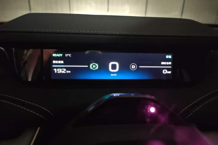 Used Xiaomi Auto SU7 2024 Four-Wheel Drive Ultra-Long Range Advanced Intelligent Driving Max Edition Instrument Cluster