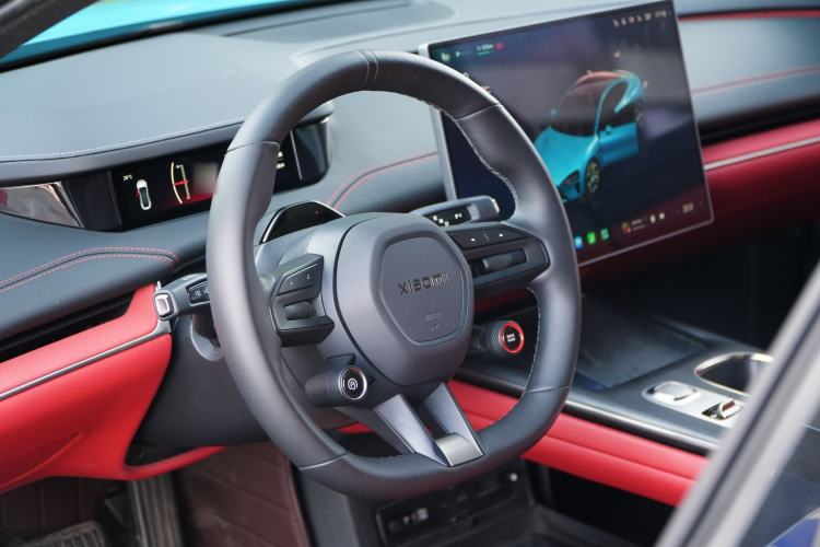Used Xiaomi Auto SU7 2024 Rear-Drive Ultra-Long Range Advanced Pro-Level Intelligent Driving Version Interior 1