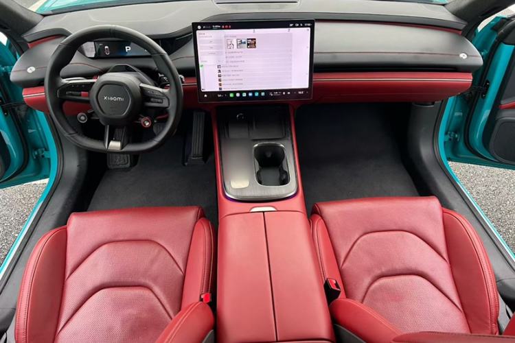 Used Xiaomi Auto SU7 2024 Rear-Drive Long-Range Intelligent Driving Version Interior 1