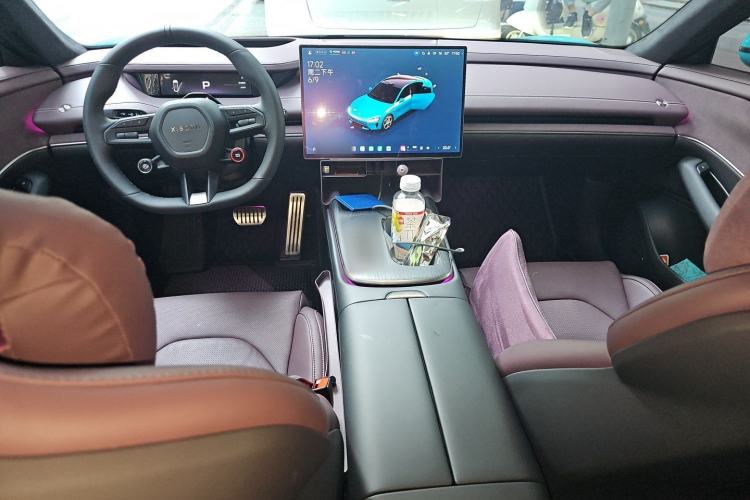 Used Xiaomi Auto SU7 2024 Four-Wheel Drive Ultra-Long Range Advanced Intelligent Driving Max Edition Interior 2