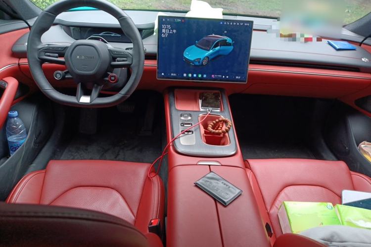 Used Xiaomi Auto SU7 2024 Rear-Drive Long-Range Intelligent Driving Version Interior 2