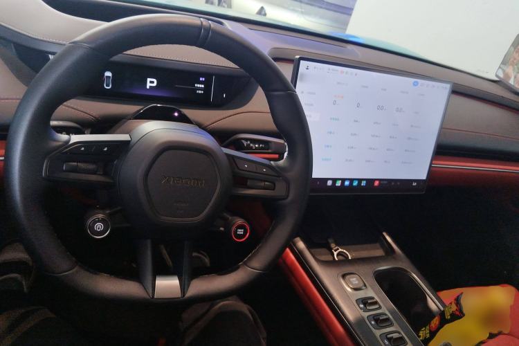 Used Xiaomi Auto SU7 2024 Four-Wheel Drive Ultra-Long Range Advanced Intelligent Driving Max Edition Interior 2