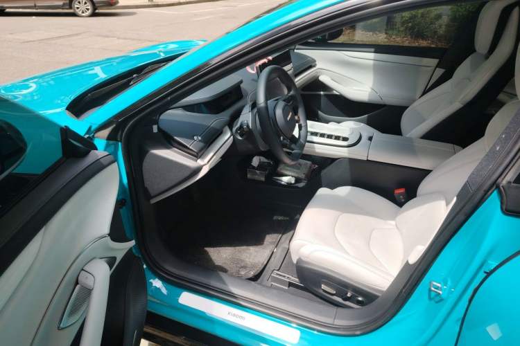 Used Xiaomi Auto SU7 2024 Rear-Drive Ultra-Long Range Advanced Pro-Level Intelligent Driving Version Interior 3