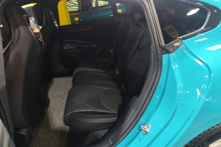 Used Xiaomi Auto SU7 2024 Four-Wheel-Drive Max Founder's Edition Interior 4