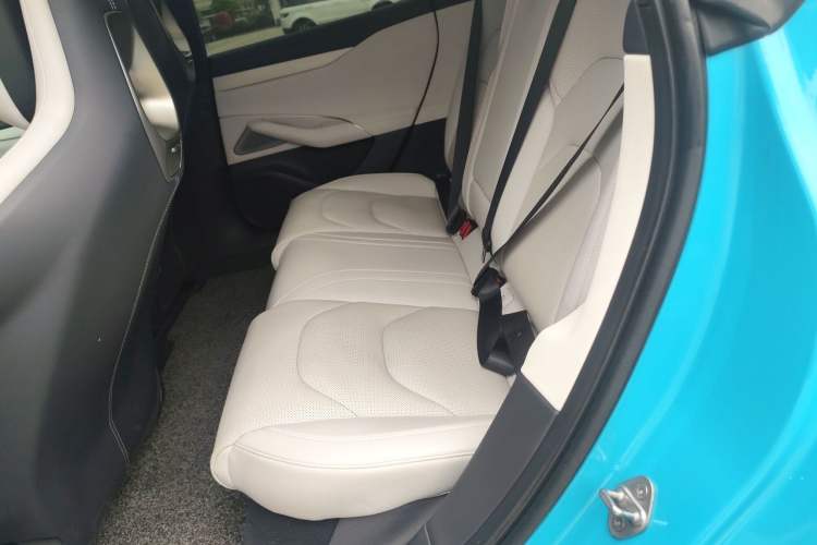 Used Xiaomi Auto SU7 2024 Four-Wheel-Drive Max Founder's Edition Interior 4